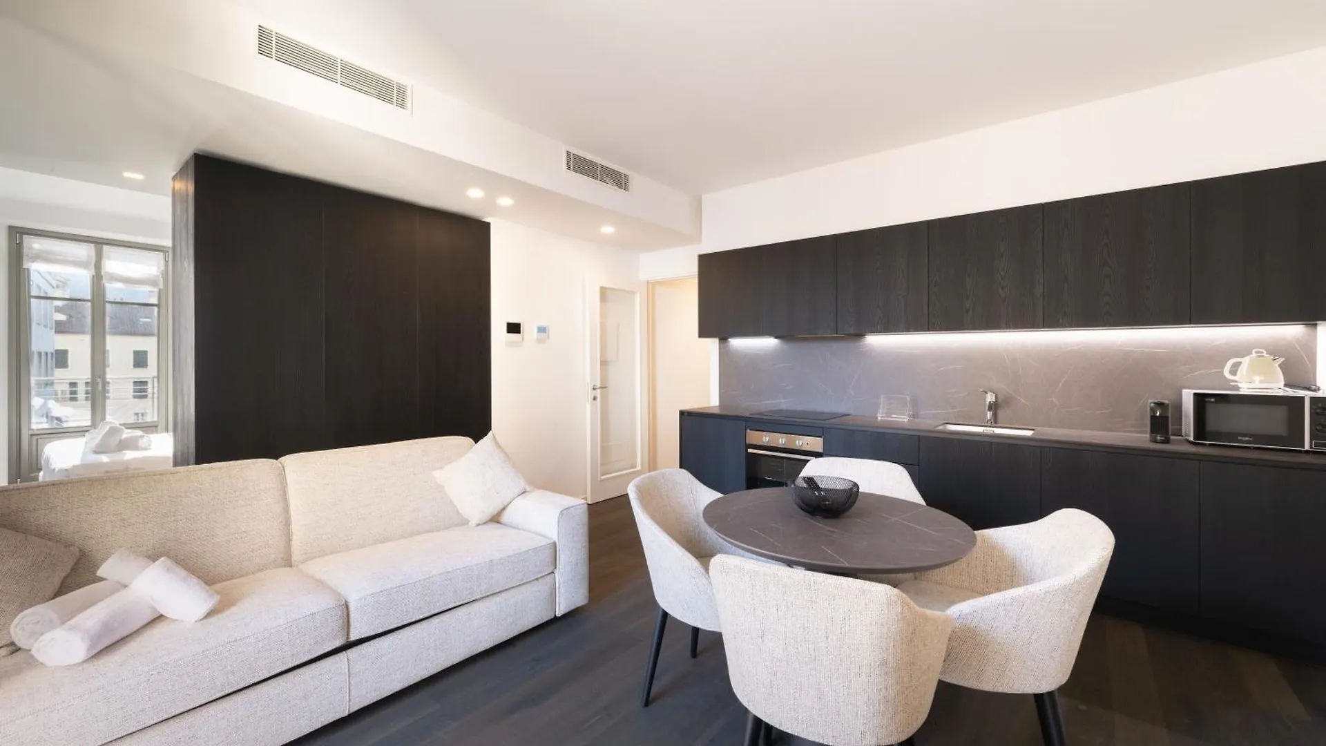 Palazzo La Cortesella - Modern Design & Central Location Como 0*,  Italy