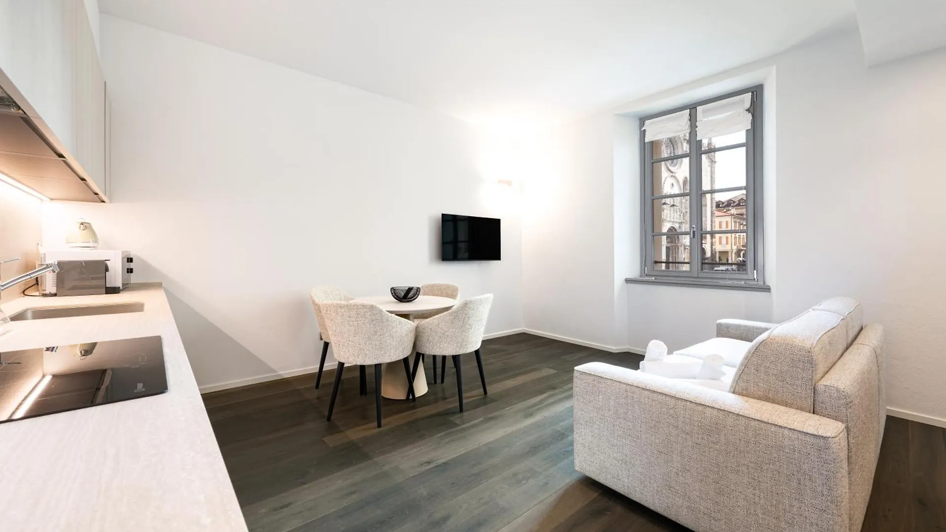 Palazzo La Cortesella - Modern Design & Central Location Como 0*,  Italy