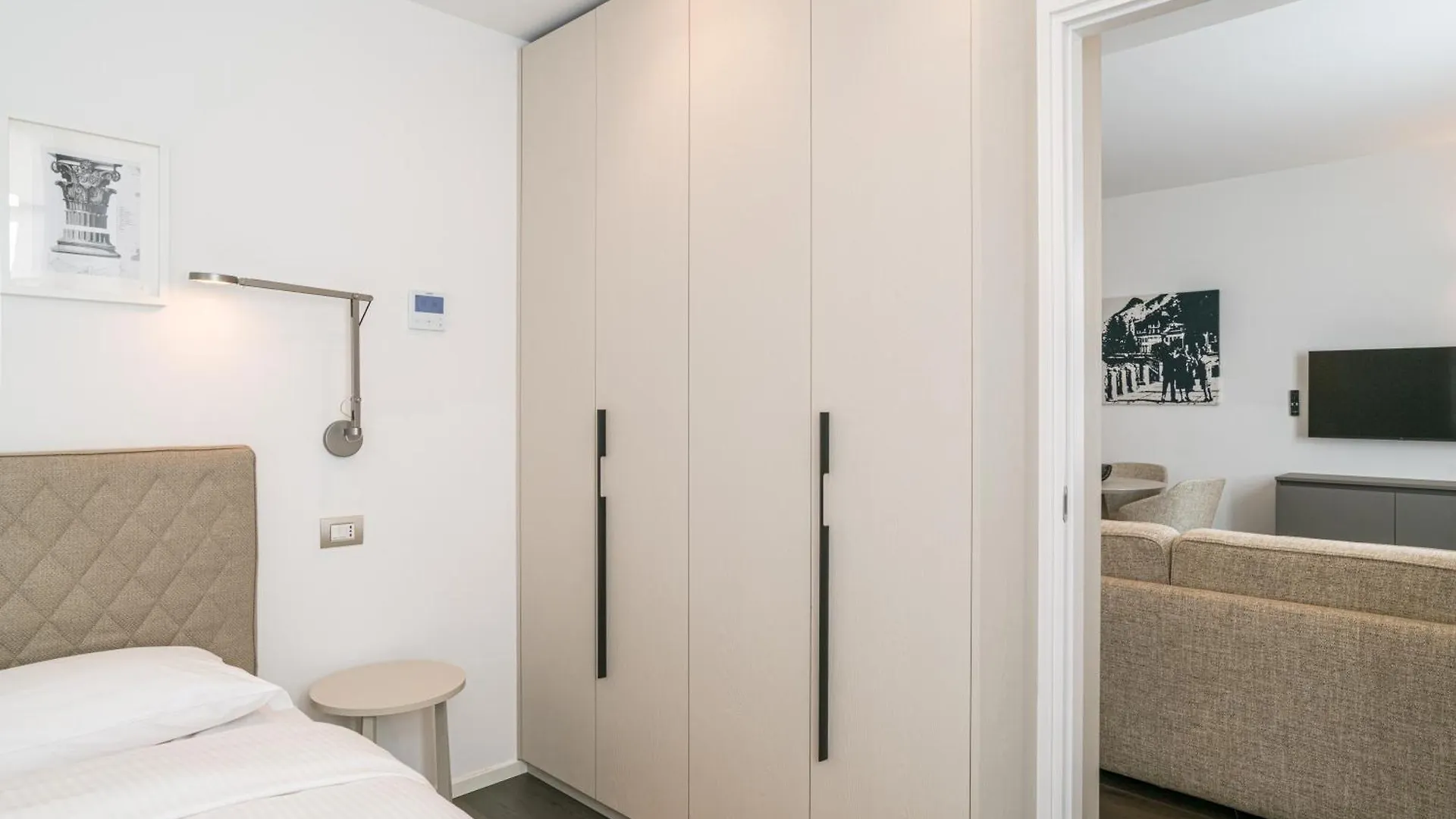 Appartement Palazzo La Cortesella - Modern Design & Central Location Côme