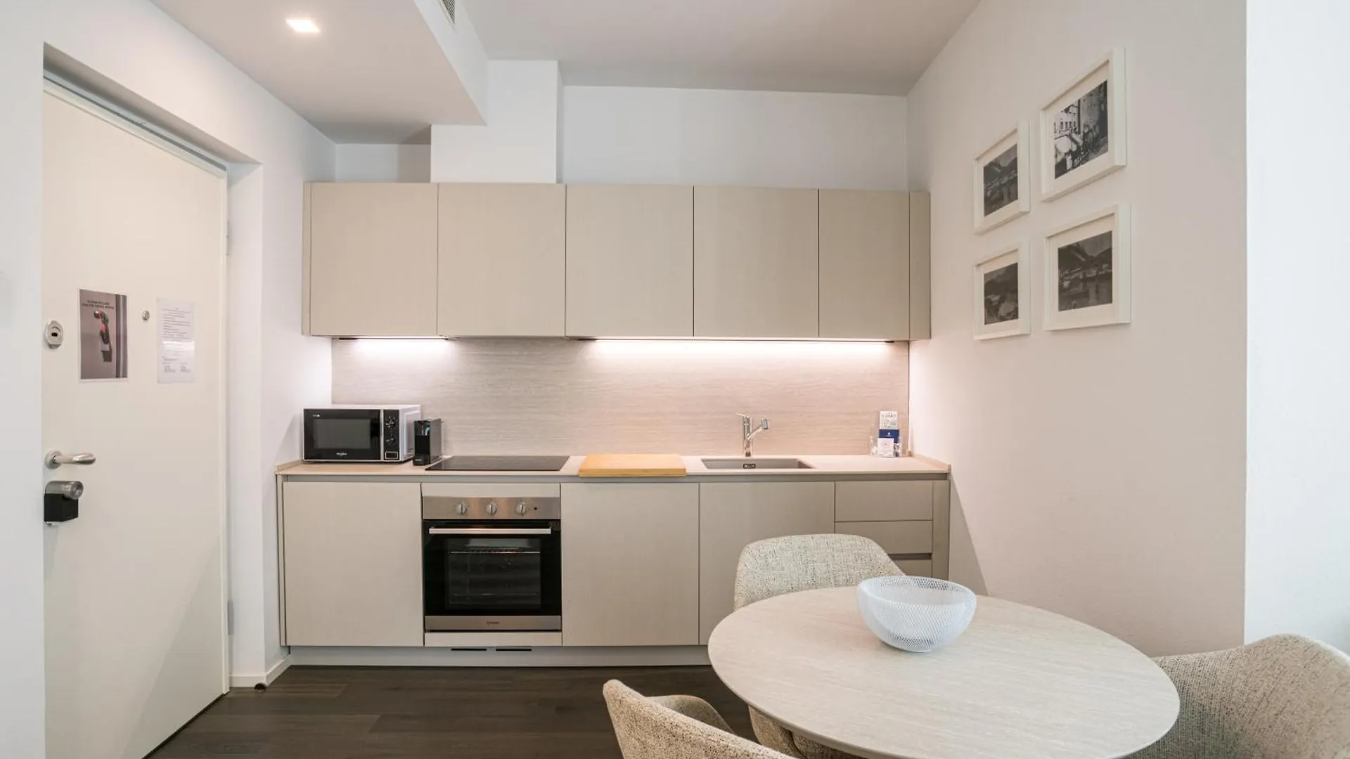 Palazzo La Cortesella - Modern Design & Central Location Côme Appartement