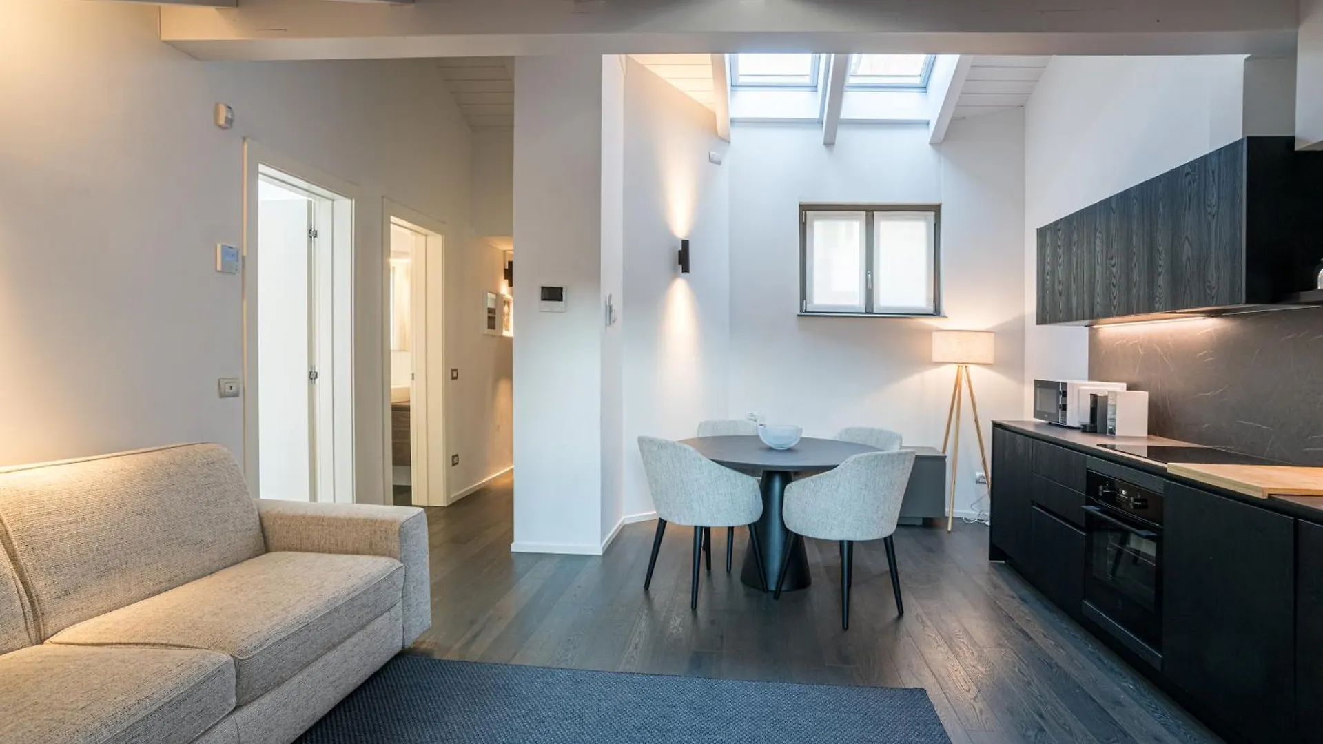 Palazzo La Cortesella - Modern Design & Central Location Como 0*,  Italy