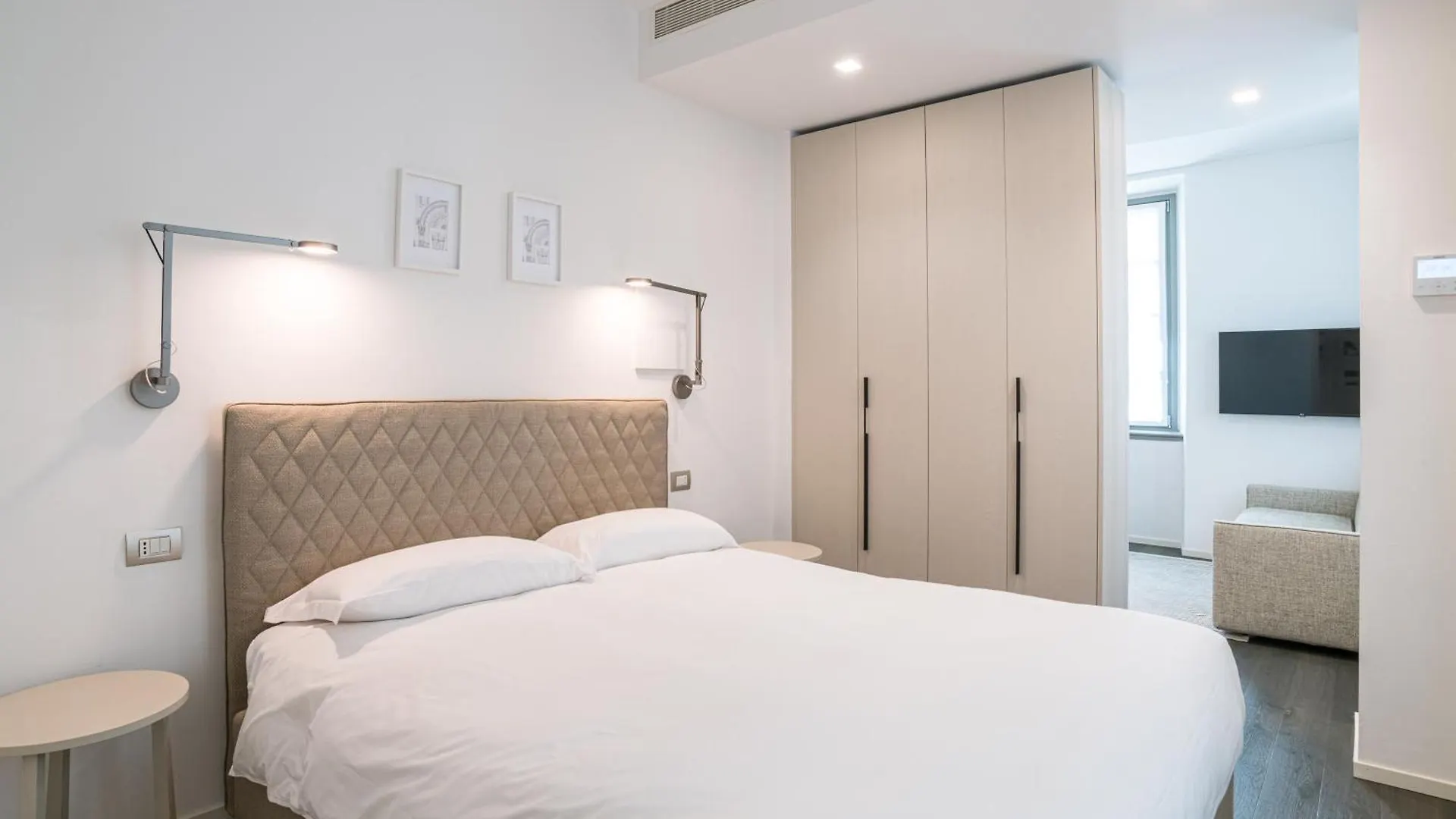 Palazzo La Cortesella - Modern Design & Central Location كومو 0*,