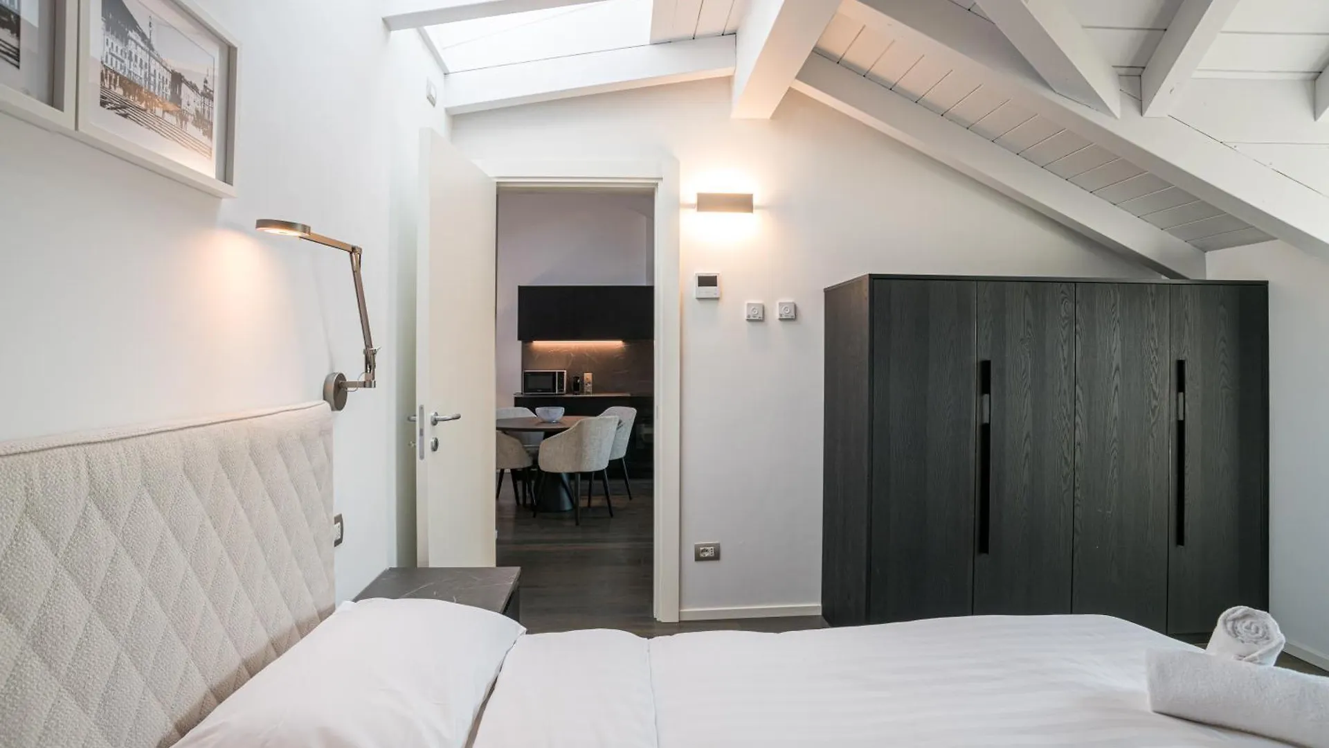 Appartement Palazzo La Cortesella - Modern Design & Central Location Côme