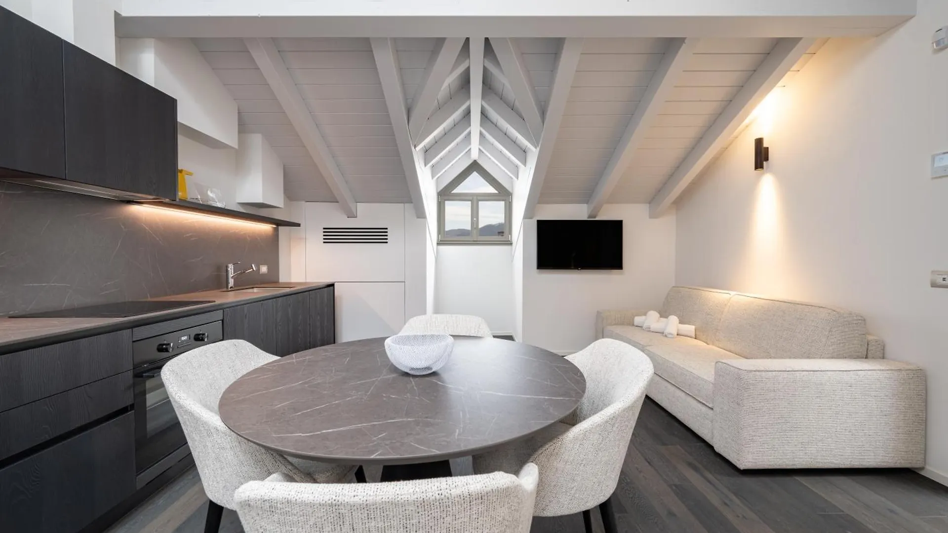 Palazzo La Cortesella - Modern Design & Central Location Como 0*,  Italy