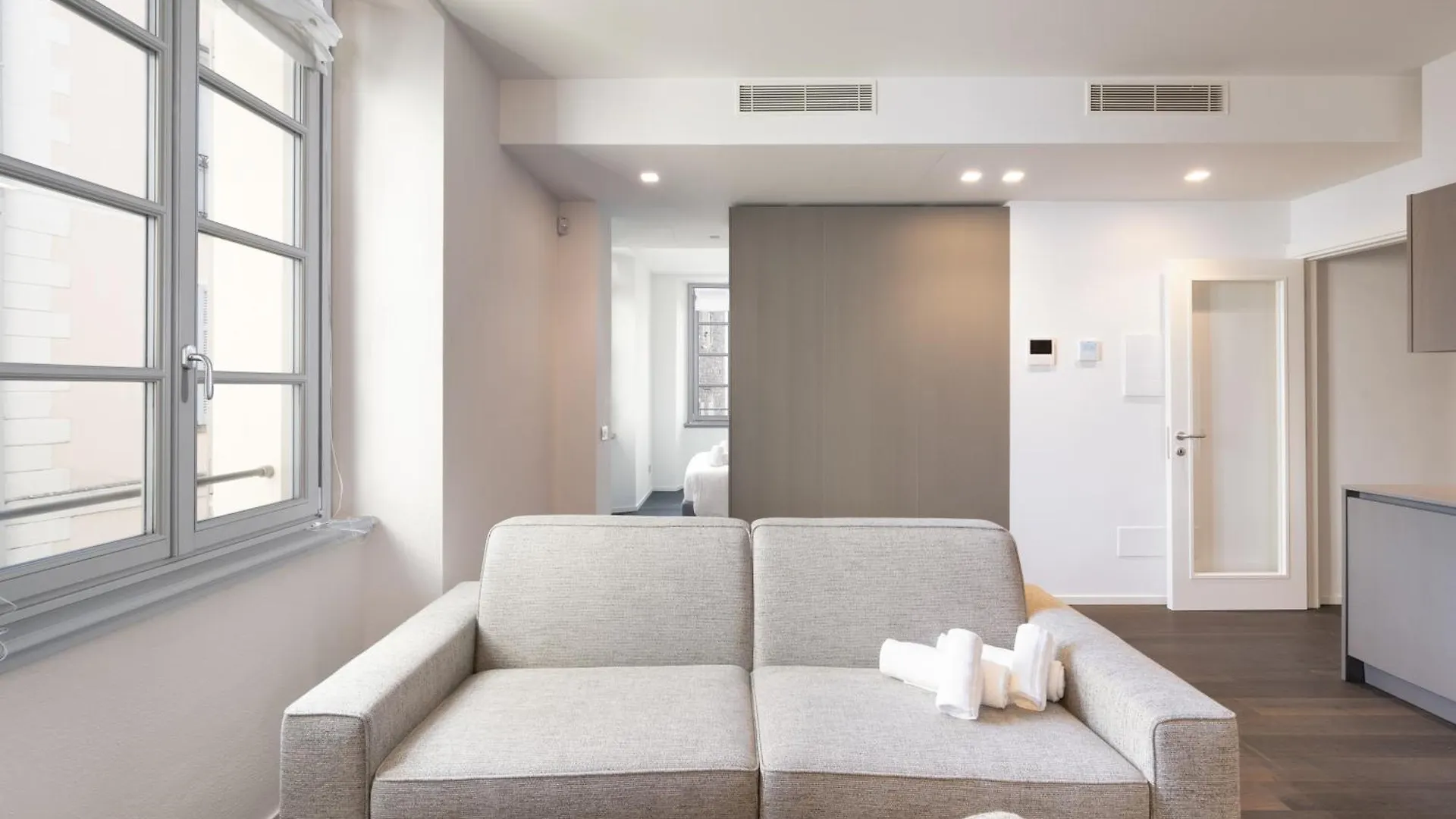 Palazzo La Cortesella - Modern Design & Central Location Como 0*,  Italy